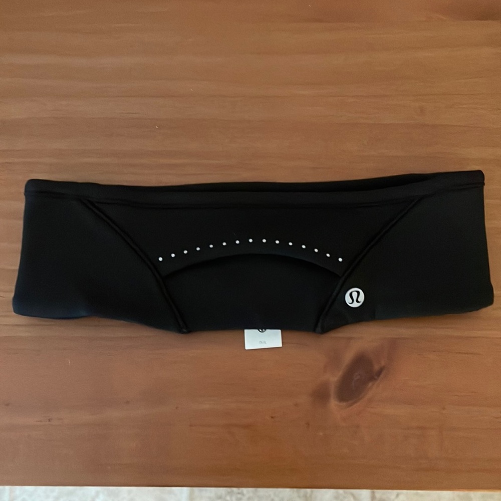 Lululemon headband NWOT black